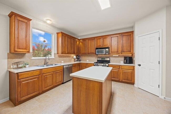 Building Photo - 2306 Caprock Pl