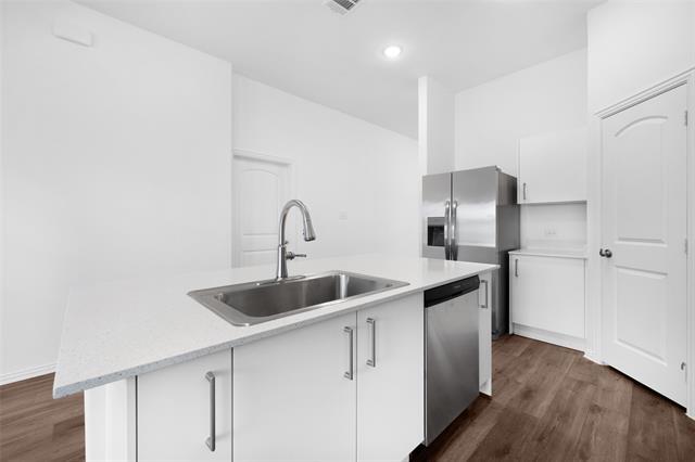 Building Photo - 218 Knoll Pines Drive