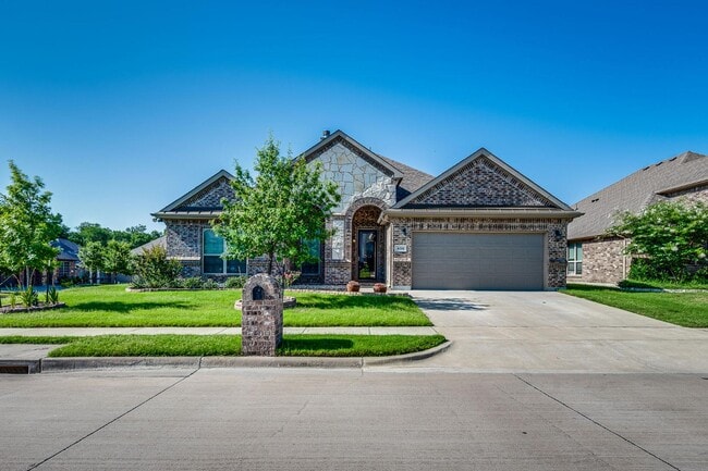 Primary Photo - 438 Brookdale Dr