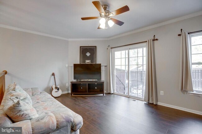 Building Photo - 6808 Compton Valley Pl