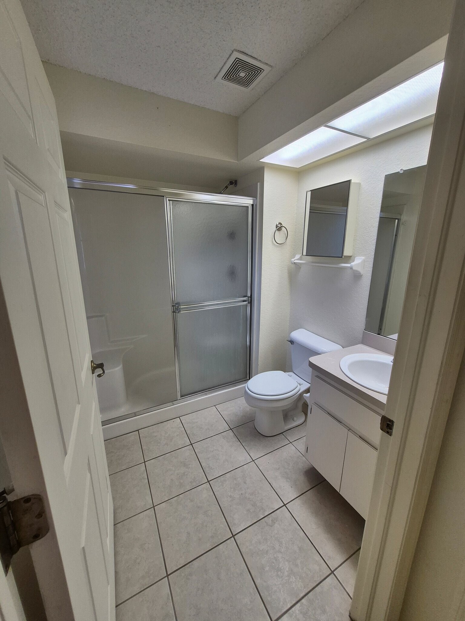 Building Photo - 4353 Azora Rd