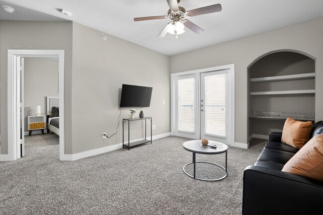 Building Photo - 1355 Ranch Pkwy