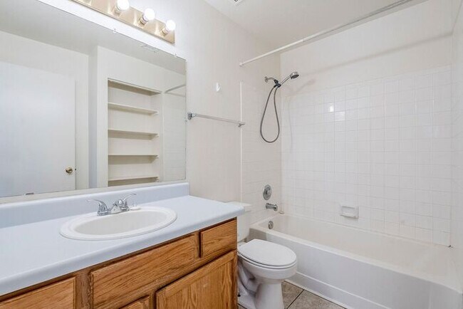 Building Photo - Pending/ Rented - Charming 3-bedroom, 2-ba...