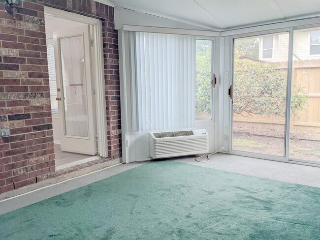 Building Photo - 4611 Rainbow Valley Ct