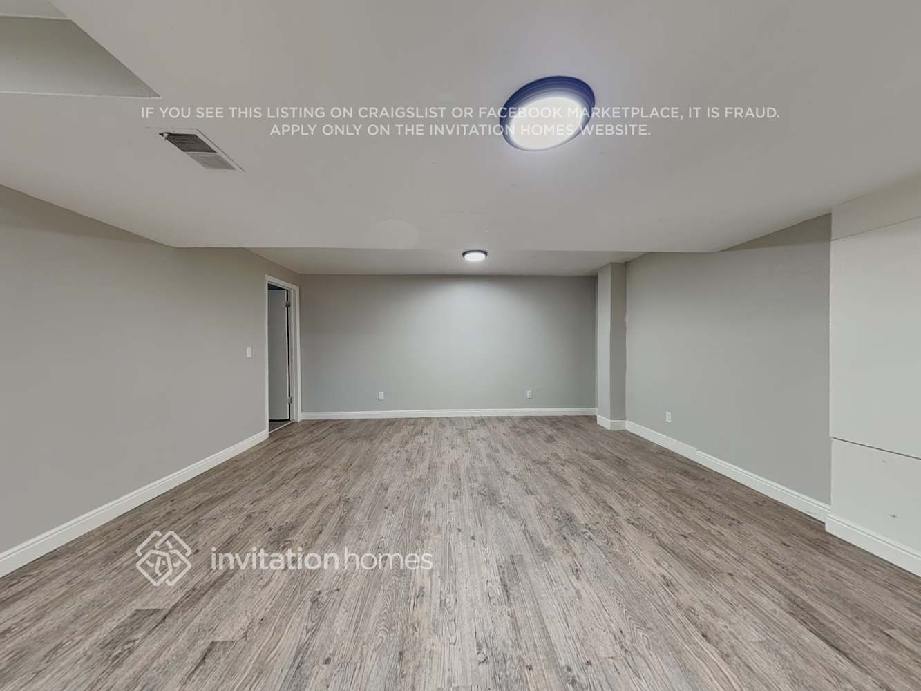 Building Photo - 17293 E Kenyon Dr