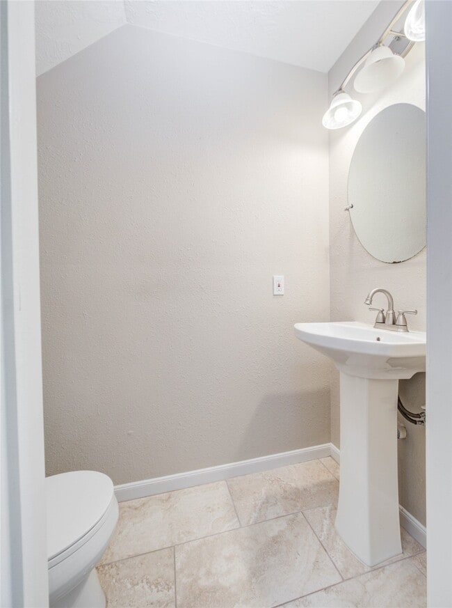 Building Photo - 13618 Woodspire Dr