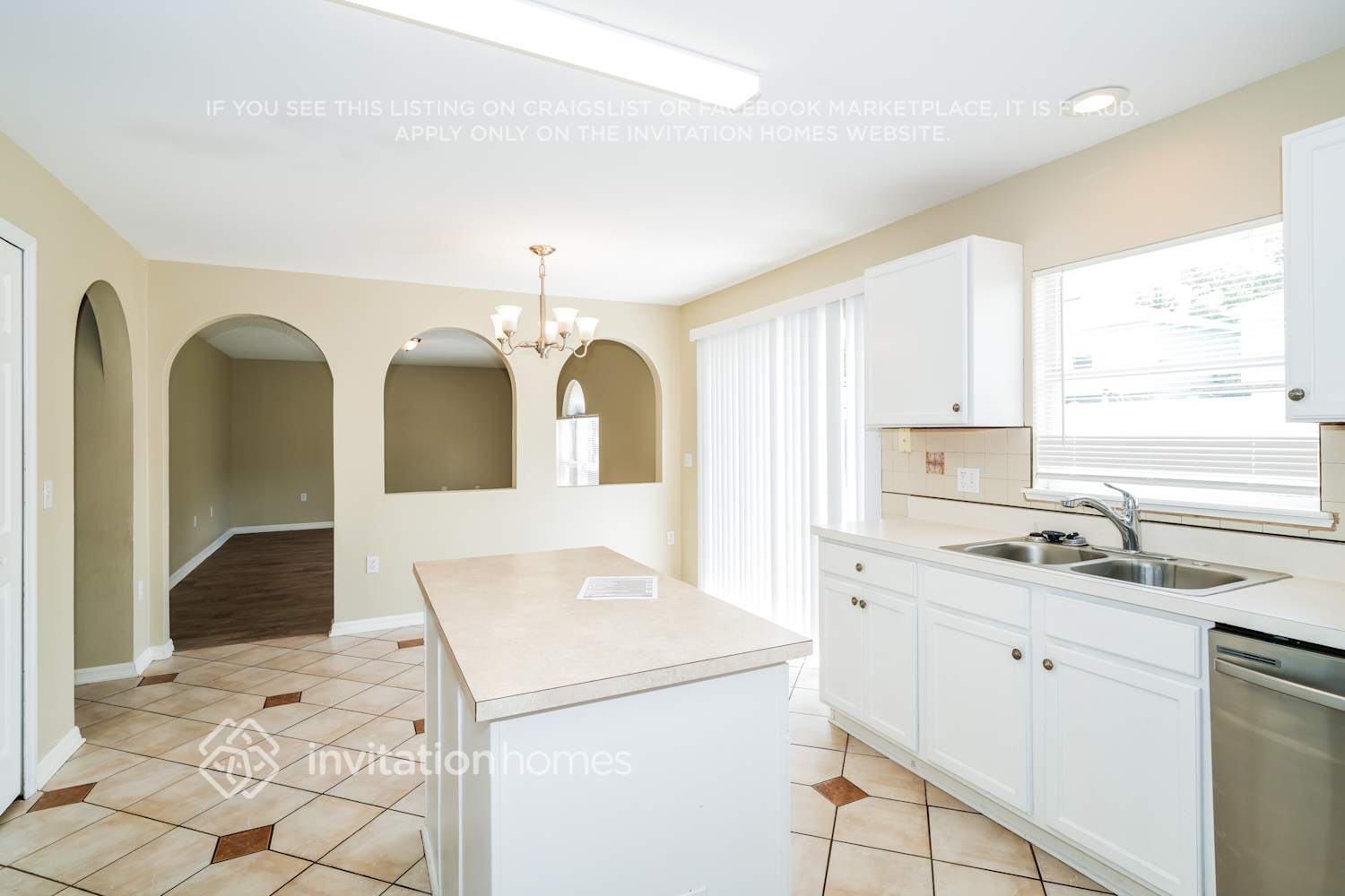 Building Photo - 10420 Fly Fishing St