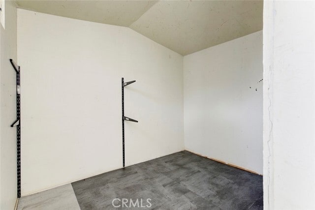 Building Photo - 9917 Marcus Ave