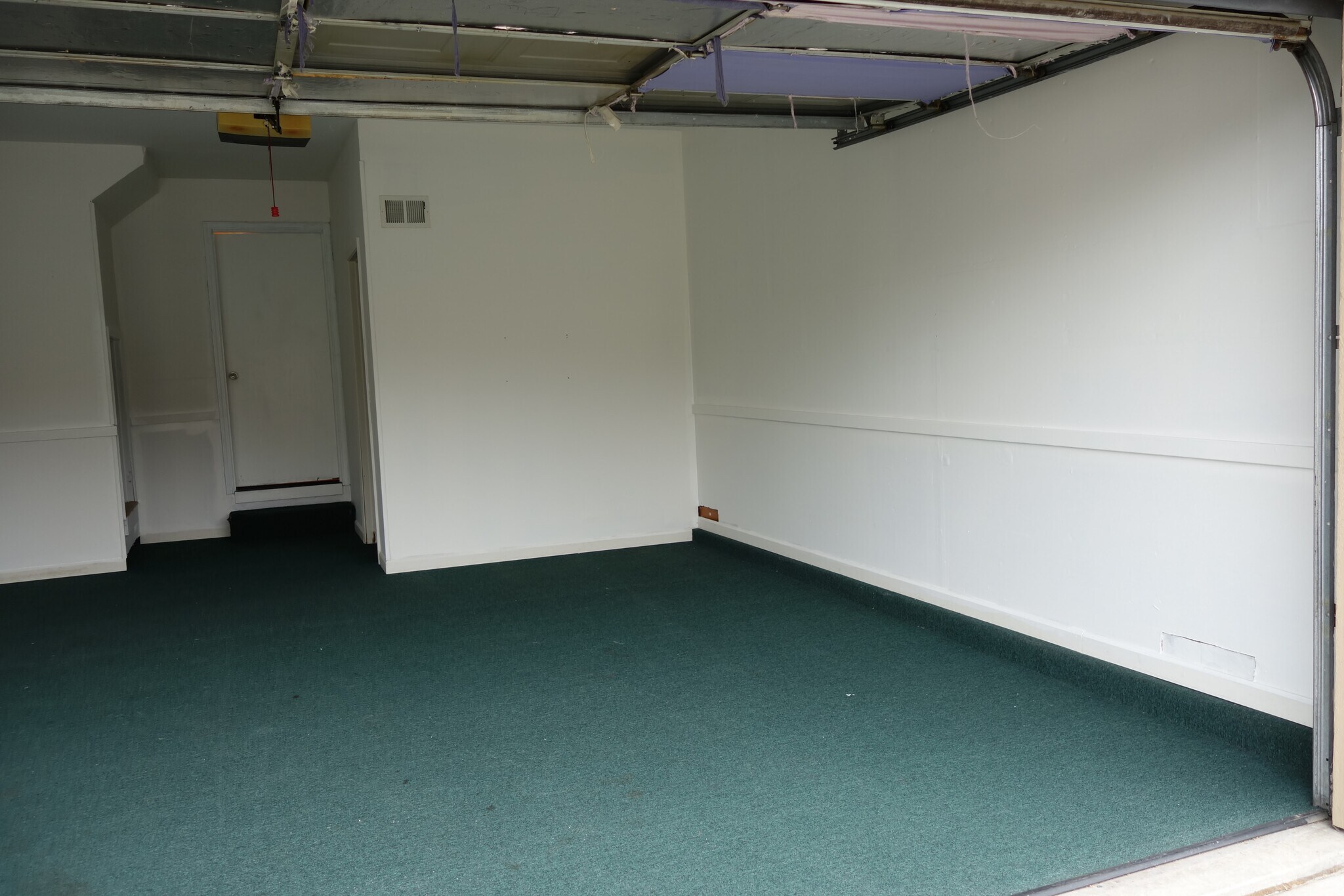 Garage may also be bonus space - 983 Hacienda Circle