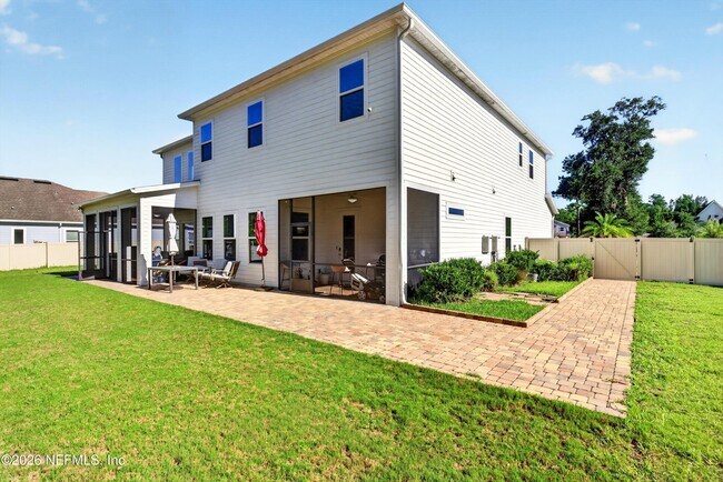 Building Photo - 22 Azura Point