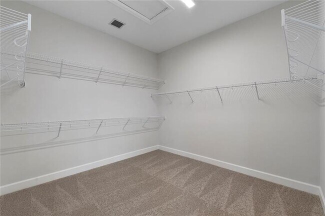 Building Photo - 5206 Liberty Ln