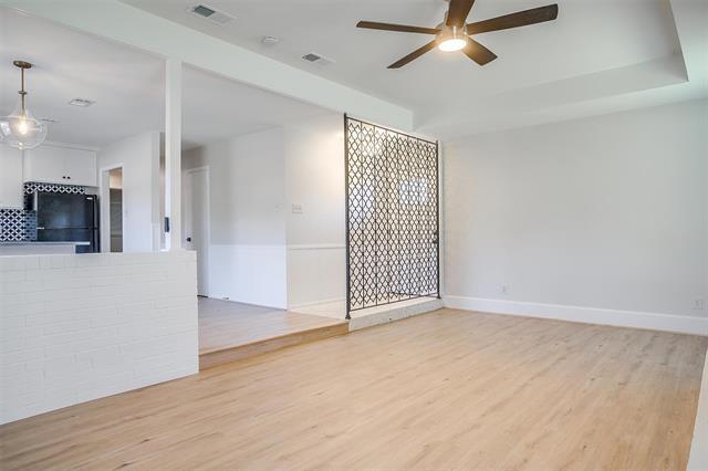 Building Photo - 4759 Fieldcrest Dr