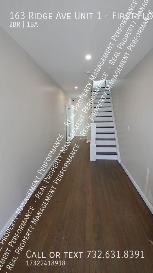 Building Photo - 163 Ridge Ave