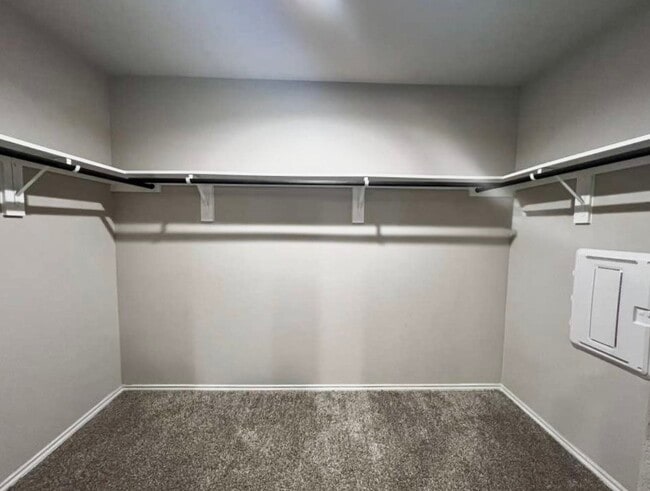 Building Photo - 21402 Wimborne Glen Wy