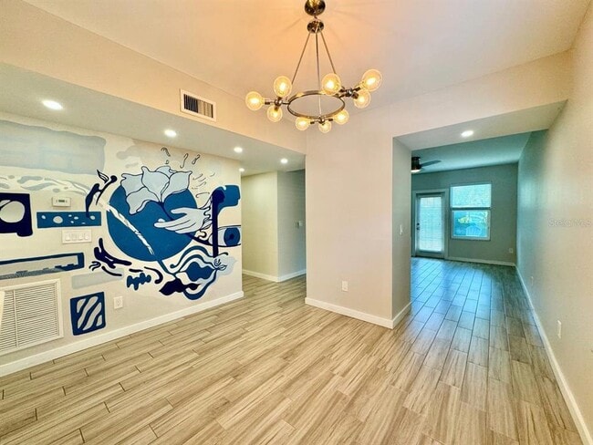 Building Photo - 4811 Bayshore Blvd