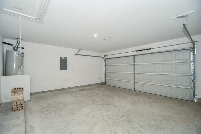 Building Photo - 4123 Saw Mill Peak Ln