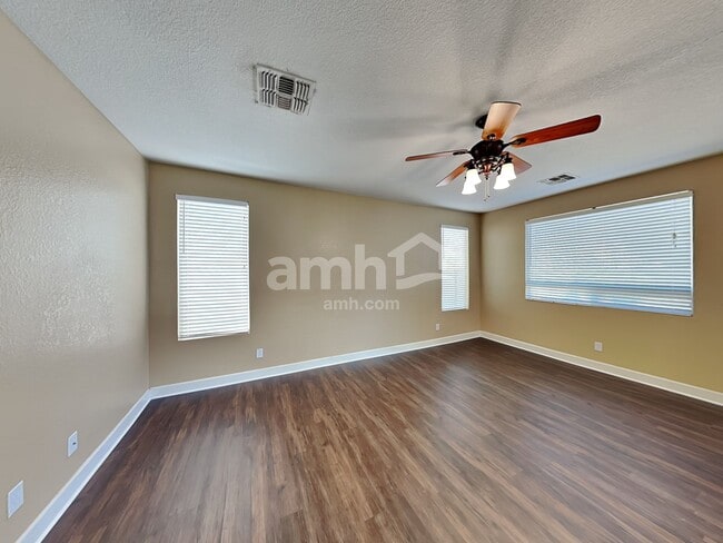 Building Photo - 4854 E Meadow Mist Ln