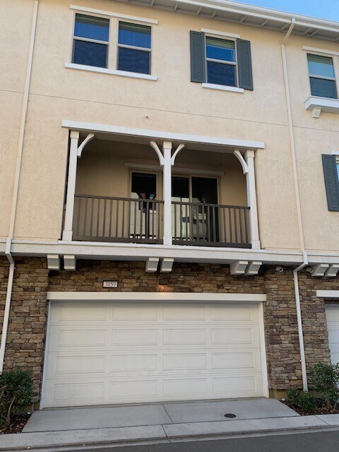 Building Photo - 3059 Threecastles Wy