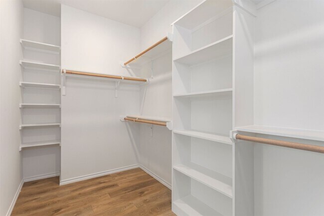 Building Photo - 1267 Oakmont Bnd Dr