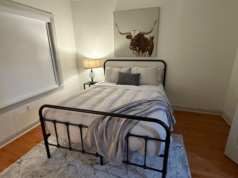 Building Photo - 324 Long Pointe Ln