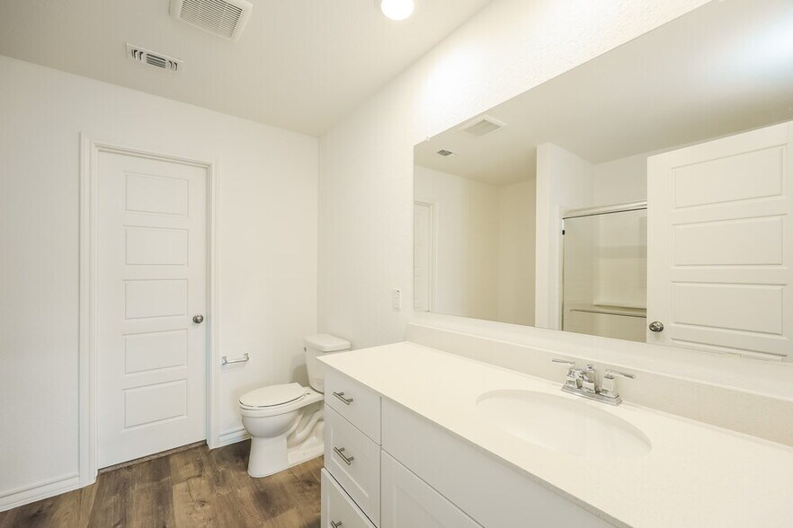 Building Photo - 10219 Monte Carmel Pl