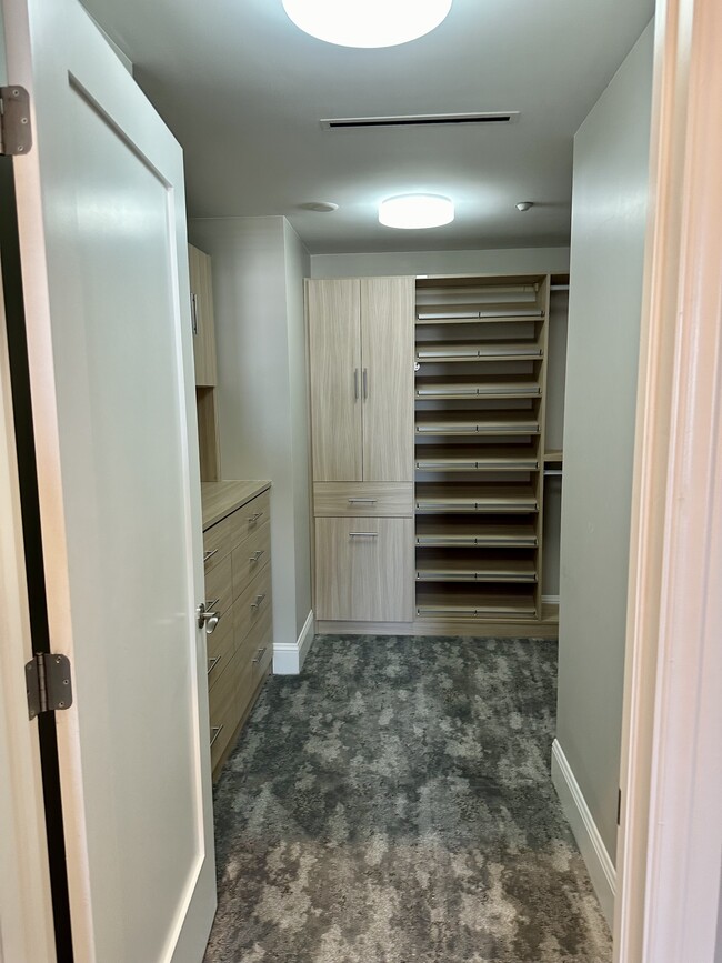 Primary Walk-In Closet - 7600 Landmark Way