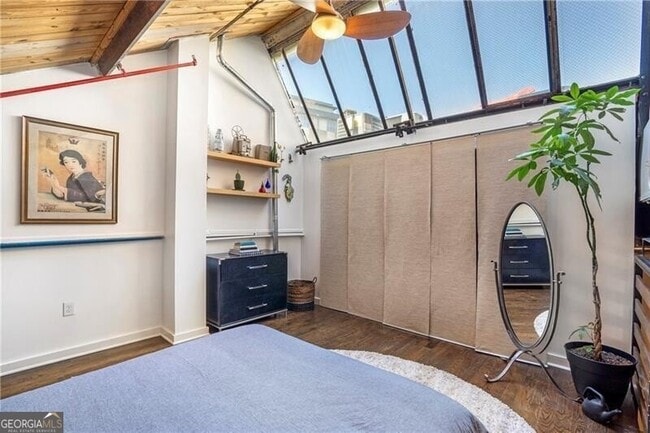 Building Photo - 650 Glen Iris Dr NE