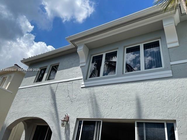 Building Photo - 20931 NE 30th Ct