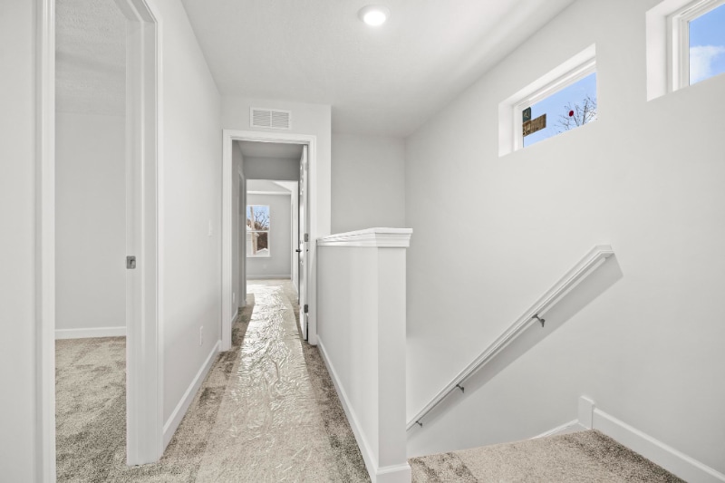 Building Photo - 2273 E 100th St