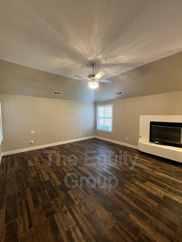 Building Photo - 3503 S Creekside Ct