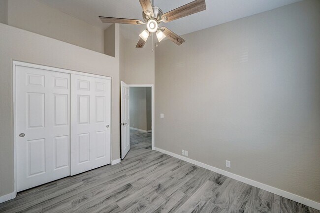 Building Photo - 3720 S Heath Way