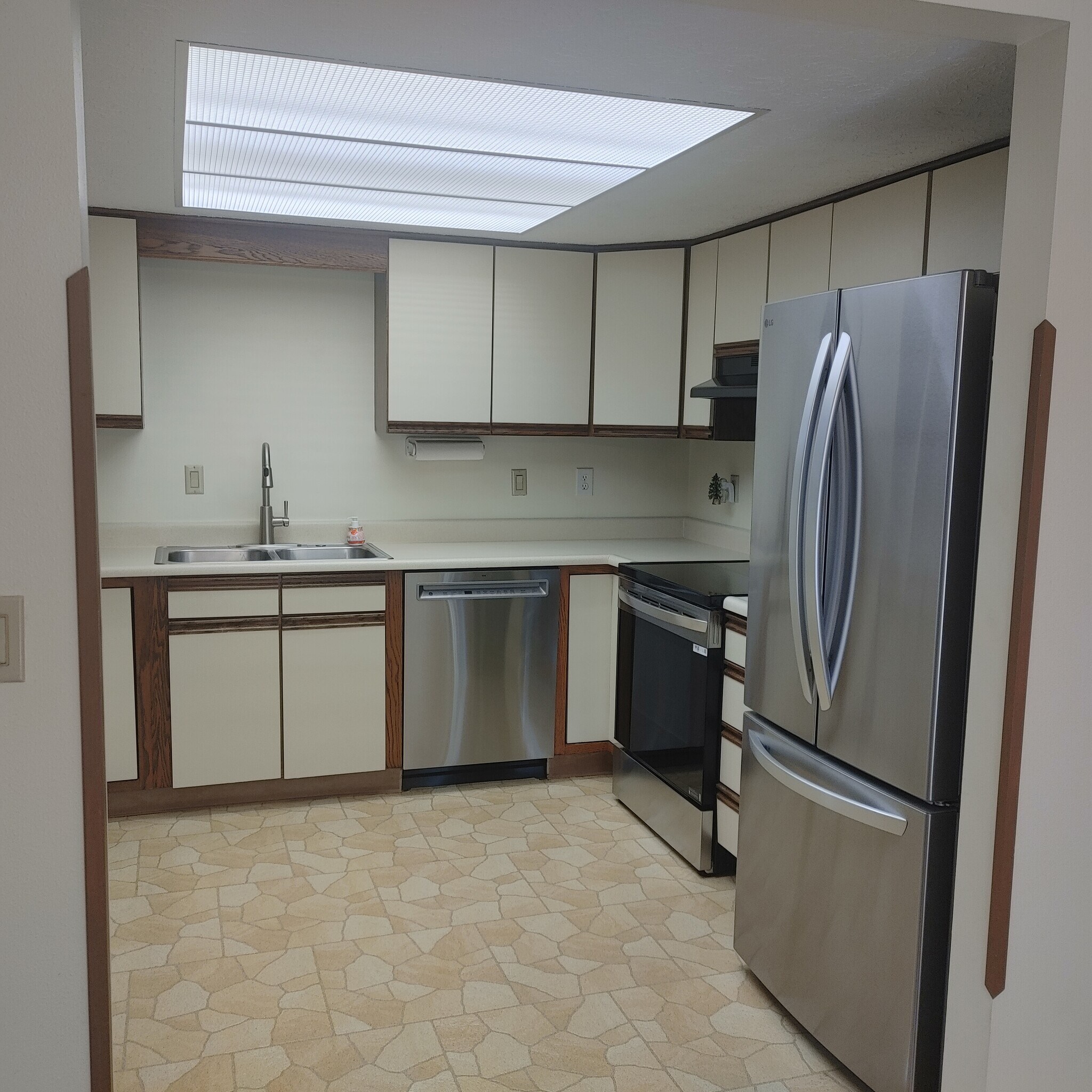Building Photo - 1276 Robbins Run Ct