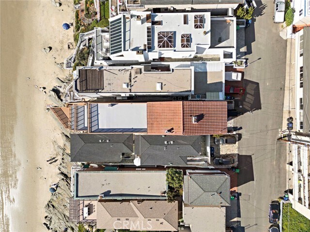 Building Photo - 1045 Gaviota Dr