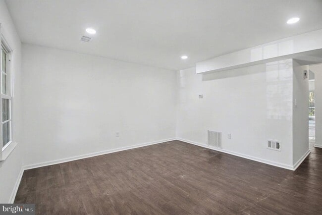 Building Photo - 14113 Morrison Ct