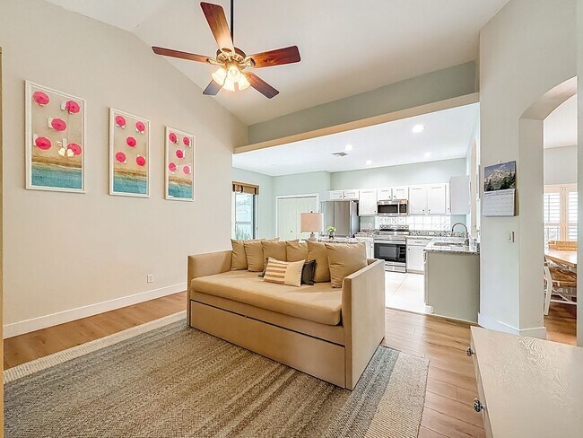 Building Photo - Gorgeous 3 bedroom 2 bath Single Family Home in Delray Beach