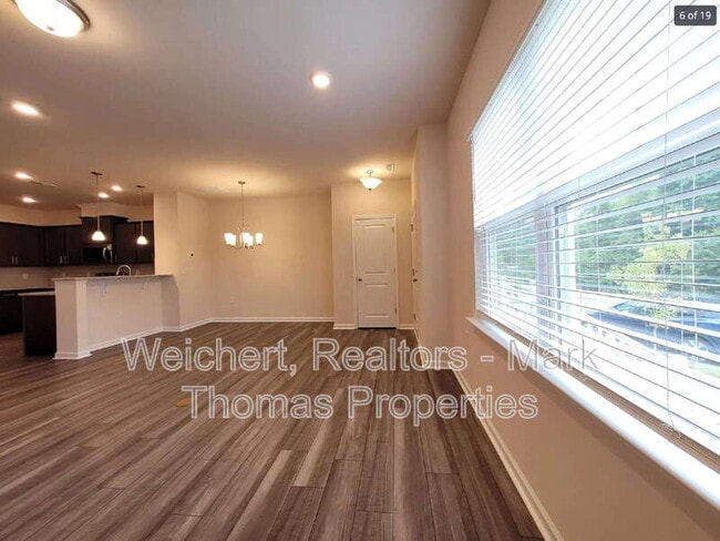 Building Photo - 5602 Preveza Pl