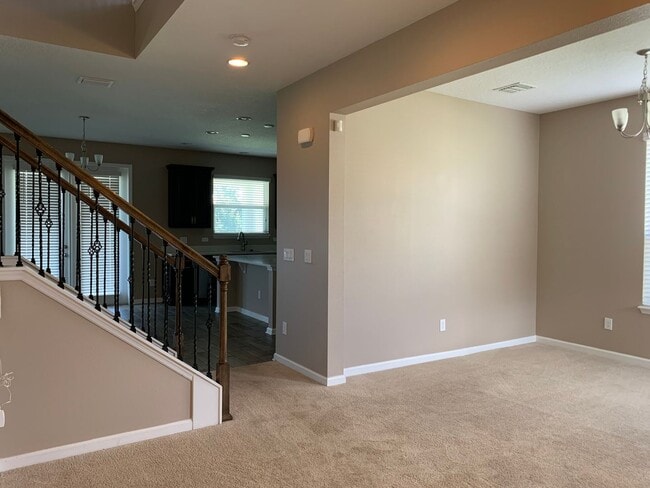 Building Photo - Single Family Home Westyn Bay