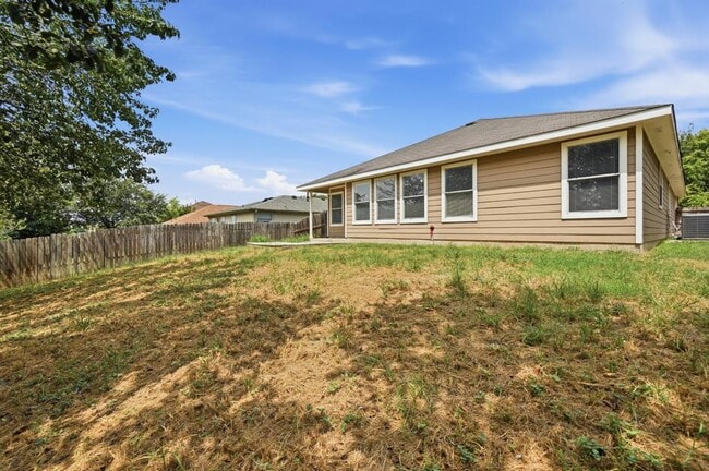 Building Photo - 123 Loon Lake Dr