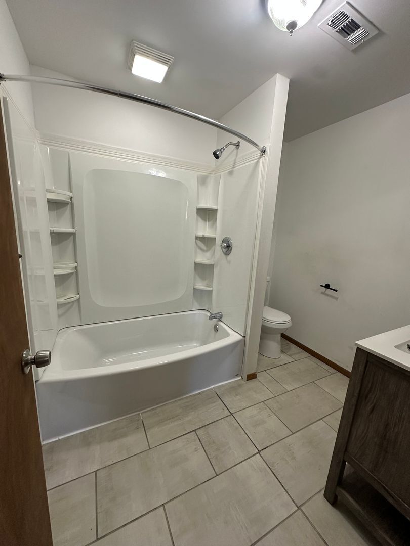 Building Photo - 1677 Congress Rd