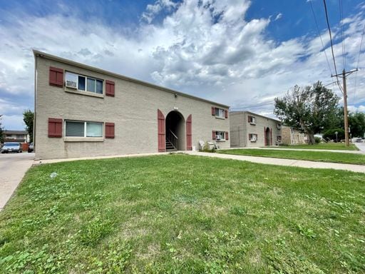 Building Photo - 2 Bed, 1 Bath Apartment In Firestone | $1,000 move in bonus