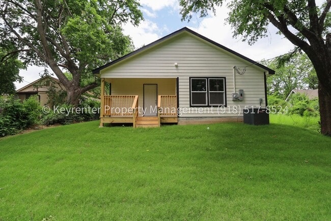 Building Photo - Beautiful Newly Built 3 Bedroom House! Available for Immediate Move in!