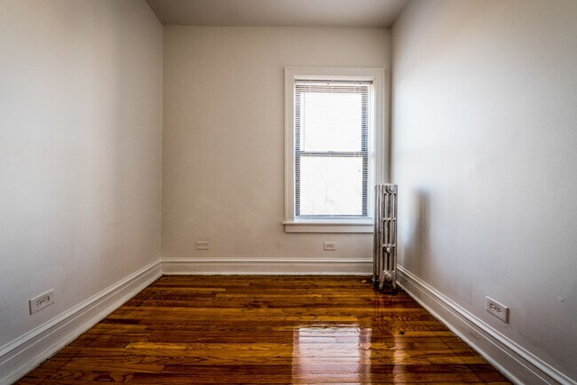 Building Photo - 6400 S Rockwell