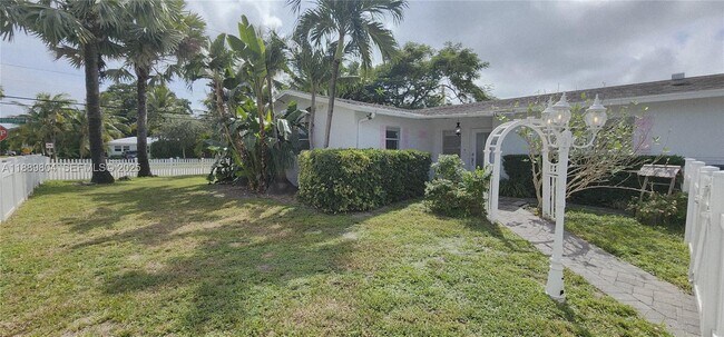 Building Photo - 200 NW 9th St