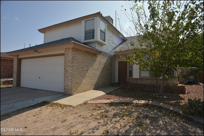 Building Photo - 7528 Luz De Lumbre Ave