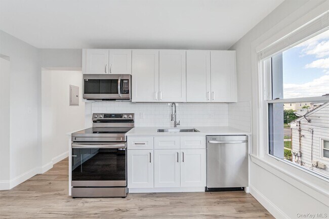 Building Photo - 69 Prospect St