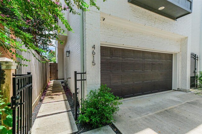 Building Photo - 4615 Feagan St
