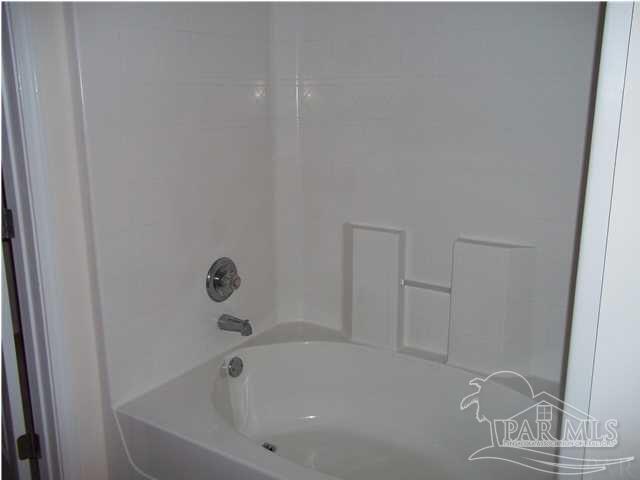 Building Photo - 5121 Cocoa Dr