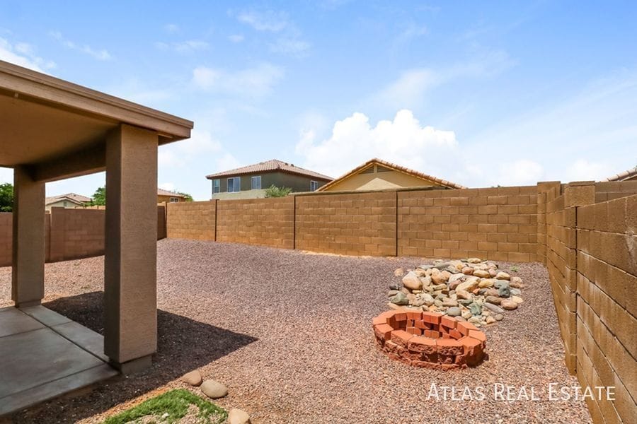 Building Photo - 12038 W Corrine Dr