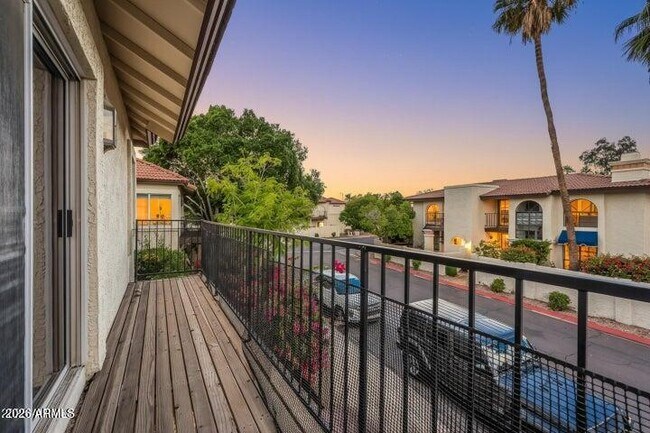 Building Photo - 8841 S 51st St