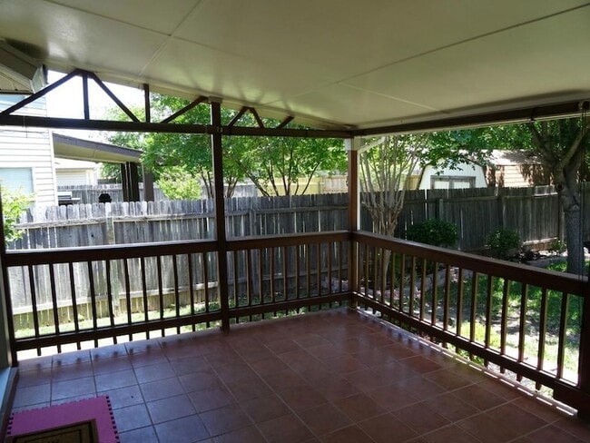 Building Photo - 1702 Matagorda Dr